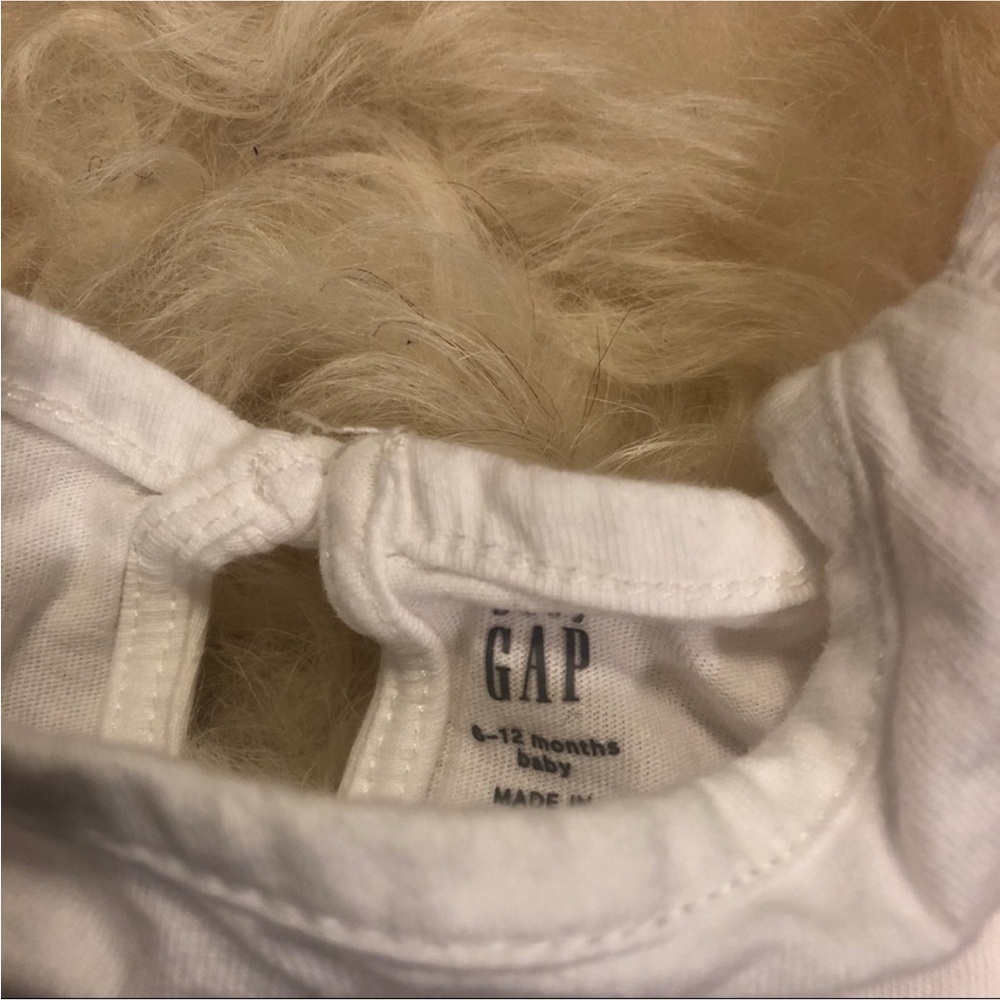 Gap Bundle - Picture 10 of 10